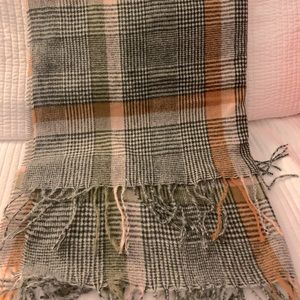 Steve Madden Blanket Wrap Pashmina